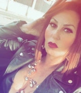 Donna bianca, 46 anni, di Napoli, corporatura normale