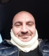 Uomo bianco, 41 anni, di Montebelluna, corporatura normale