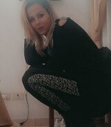 Donna 34 anni, caucasica, Carbonia, media