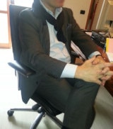 Uomo bianco, 55 anni, di Moncalieri, corporatura normale
