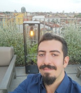 Uomo bianco, 26 anni, di Nuoro, corporatura normale