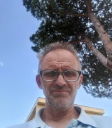 Uomo caucasico, 55, magro, di Este