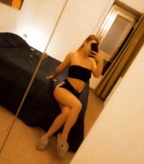 Donna 26 anni, bianca, Caserta, media