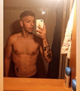 Uomo atletico giovane di 22 anni, latino,di Piacenza,