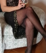 Donna bianca, 40 anni, di Vigevano, corporatura normale