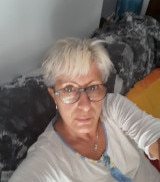 Donna, 59 anni, di Lamezia, corporatura media, caucasica
